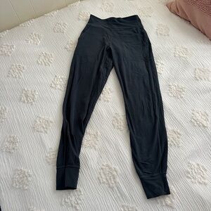 lululemon align joggers!